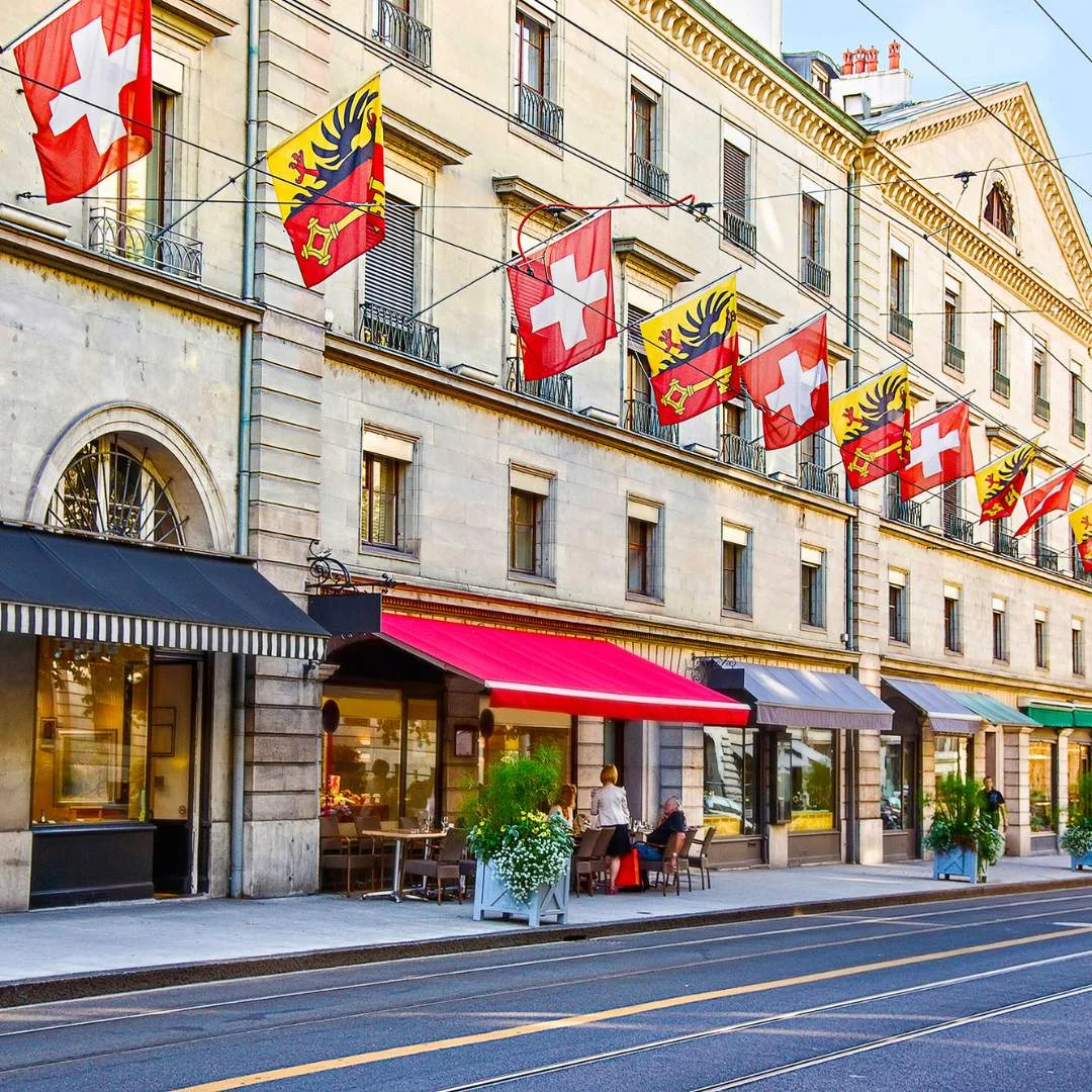 Scopri di più sull'articolo Shopping a Ginevra: dalle boutique di lusso ai mercati locali